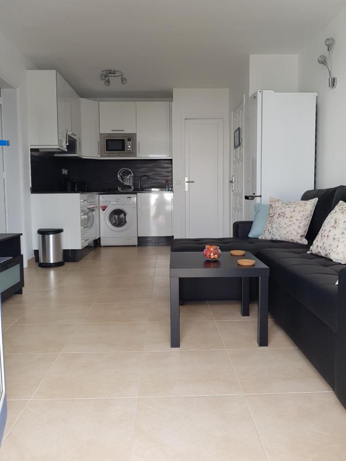 Atalaya 1St Floor Poolside Apartment ปูแอร์โตเดลคาร์เมน ภายนอก รูปภาพ